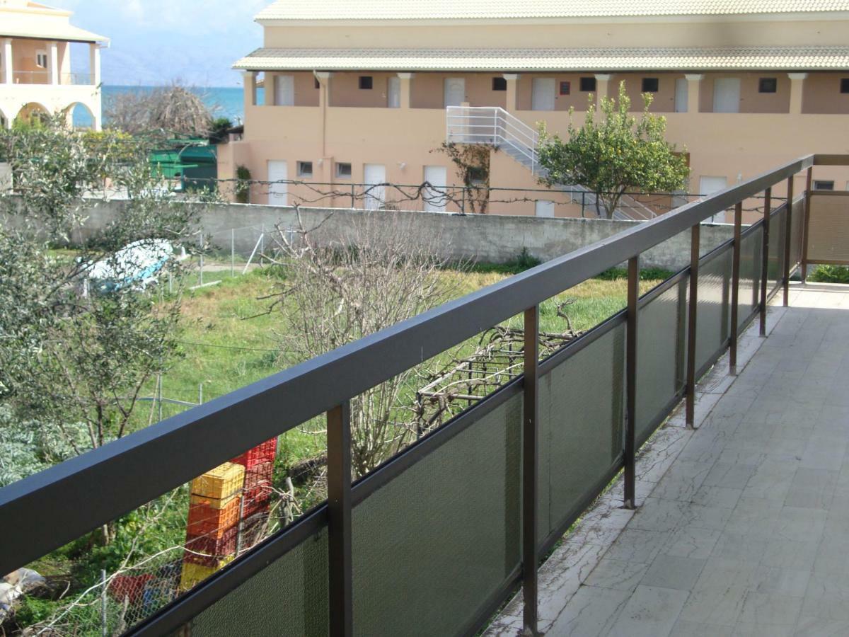 Alex Apartments Roda  Exterior foto